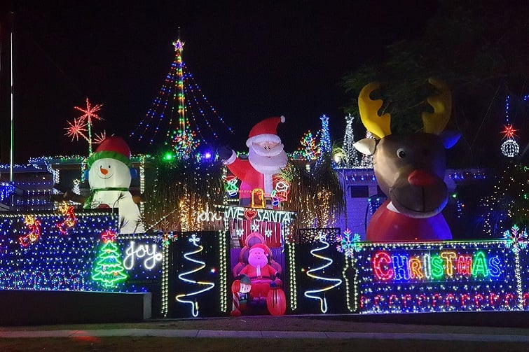 Chrismtas lights, inflatables and more at Minimine Street in Stafford.