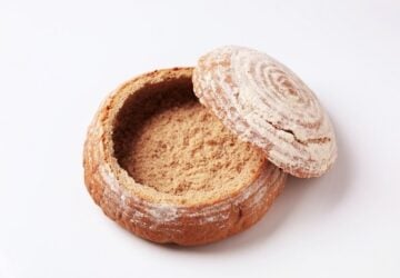 cob loaf bread bowl
