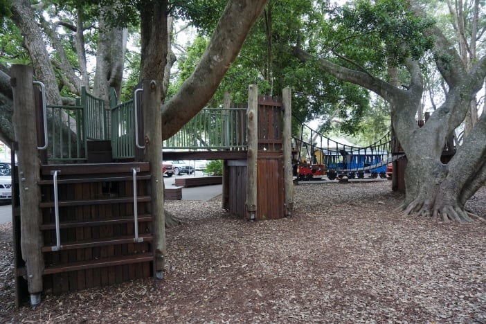 Dick Caplick Park, Eumundi Playground, Eumundi Park
