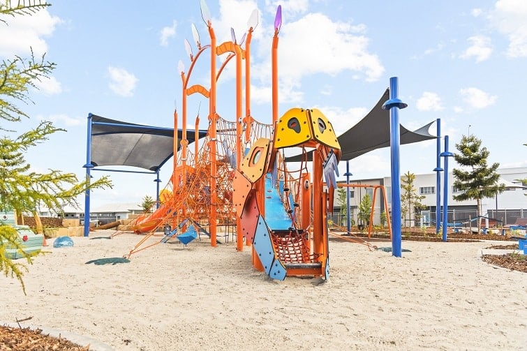 sunshine coast dinosaur playground
