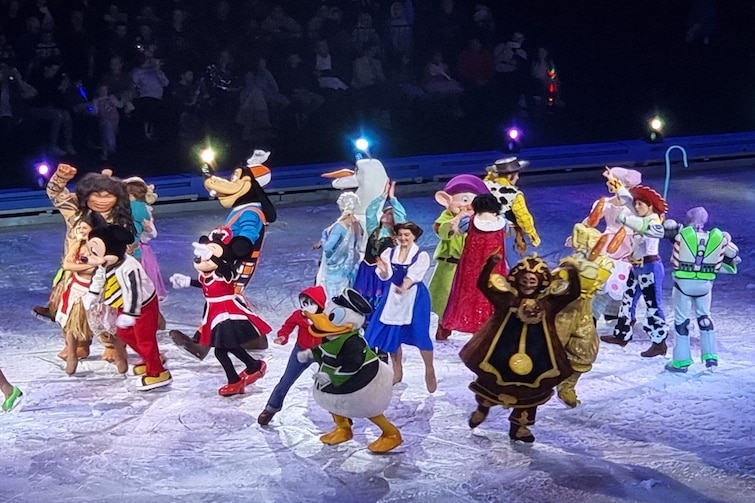 Cast of Disney on Ice.