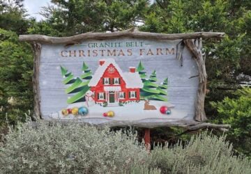 Granite Belt Christmas Farm sign.