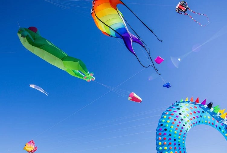 redcliffe kitefest kites