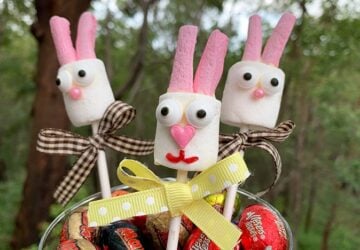 Easter Bunny Marshmallow Pops