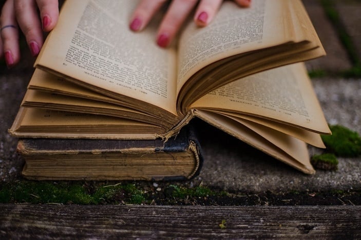 books, lifeline booksale