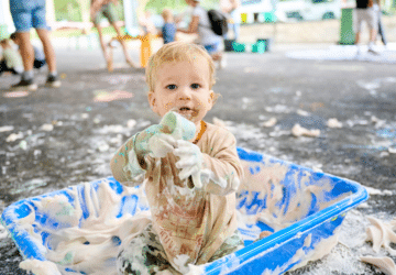 kids messy play, play matters